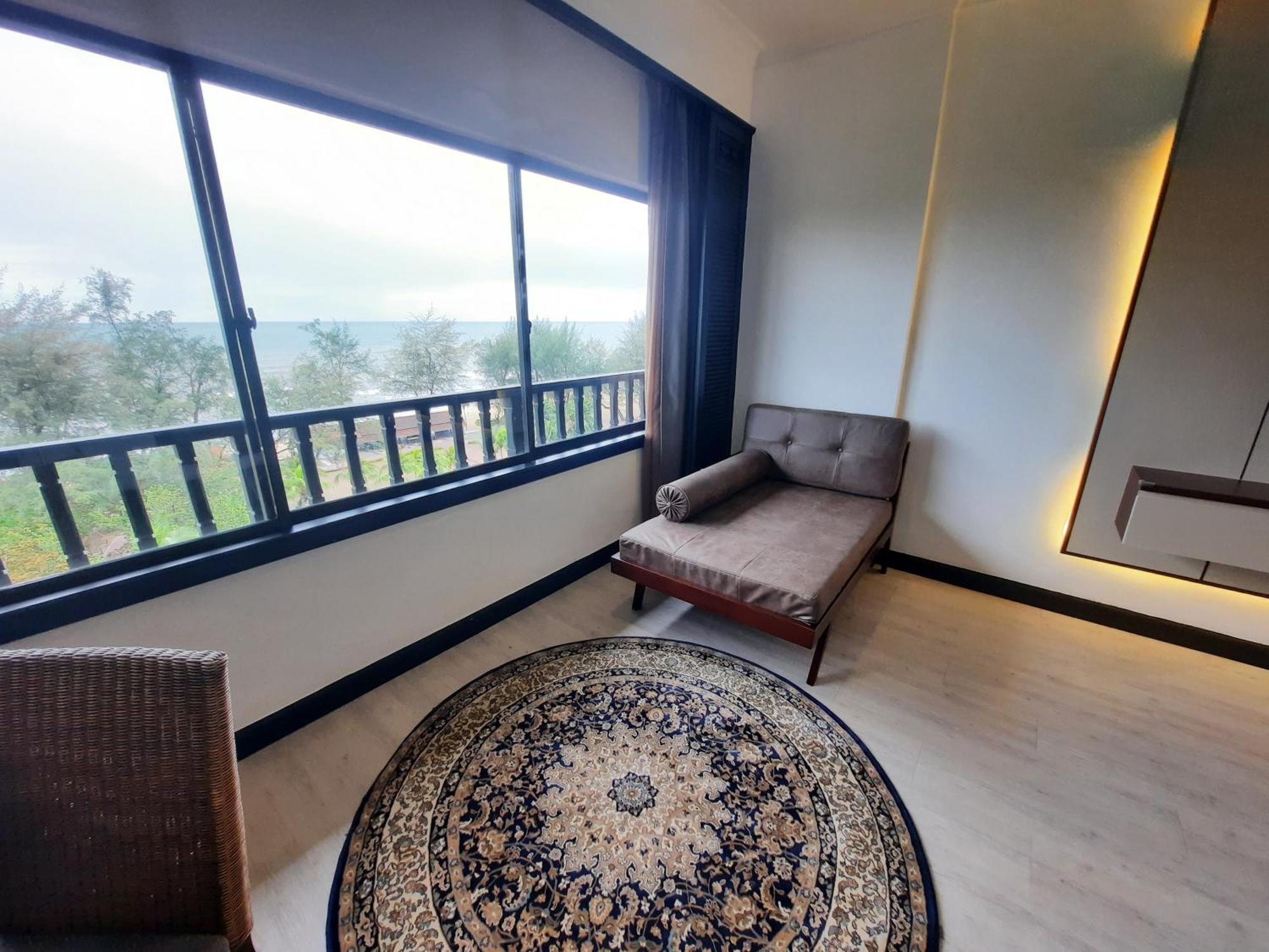 World Resort Kijal