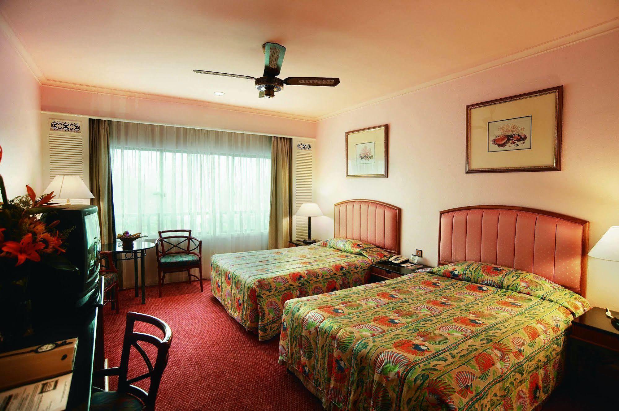 World Resort Kijal