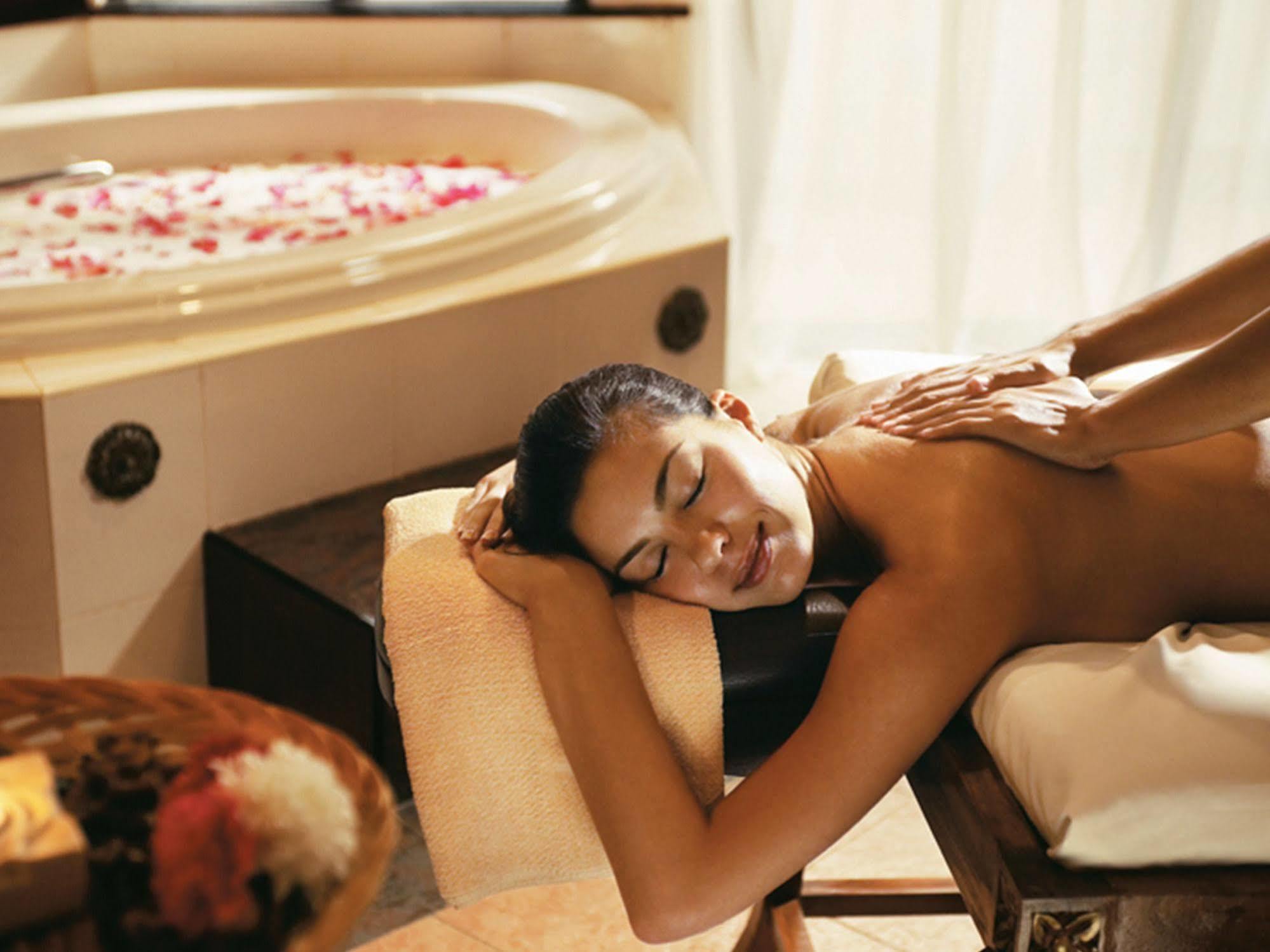 World Resort Kijal