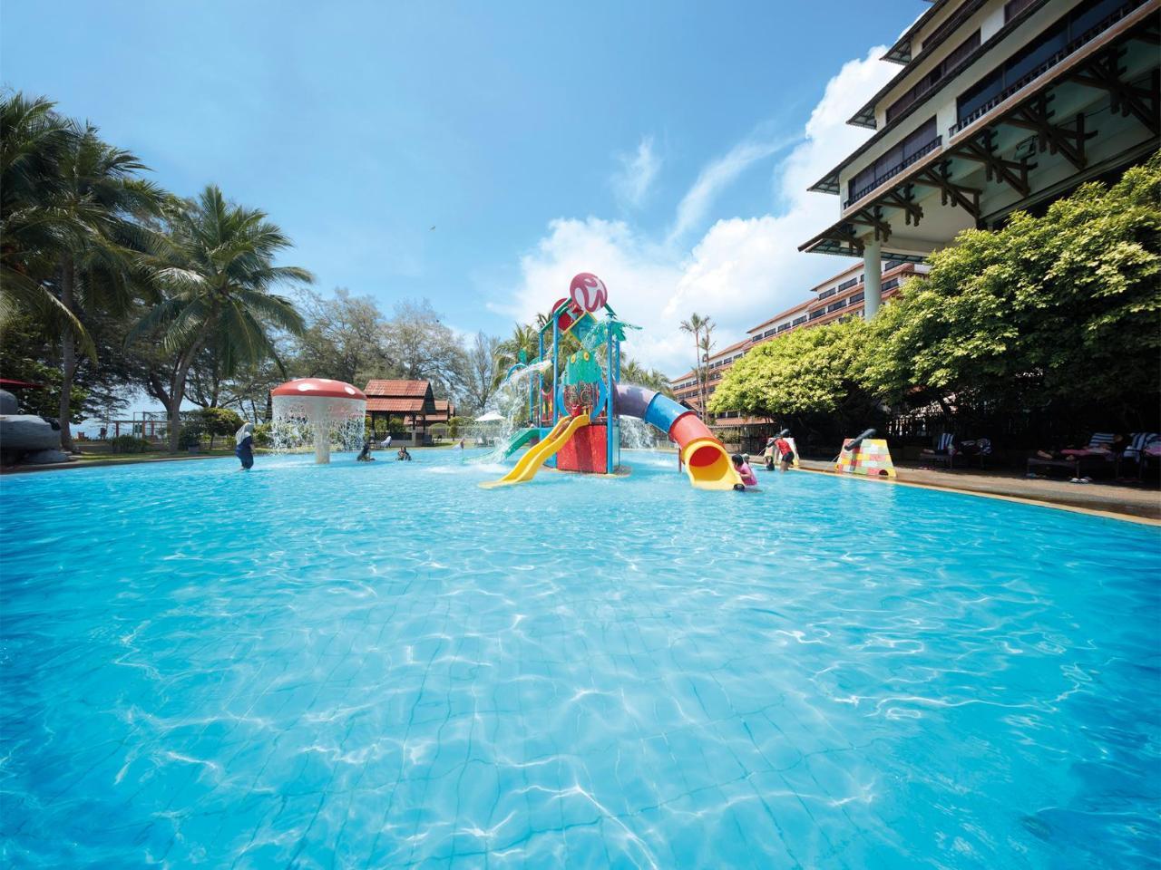 World Resort Kijal